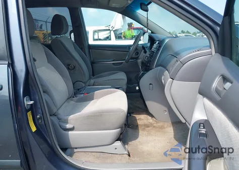 2009 Toyota Sienna Le from USA, damaged, VIN 5TDZK23C99S262922